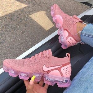 SOLD SOLD VaporMax Nike shoes women size 7